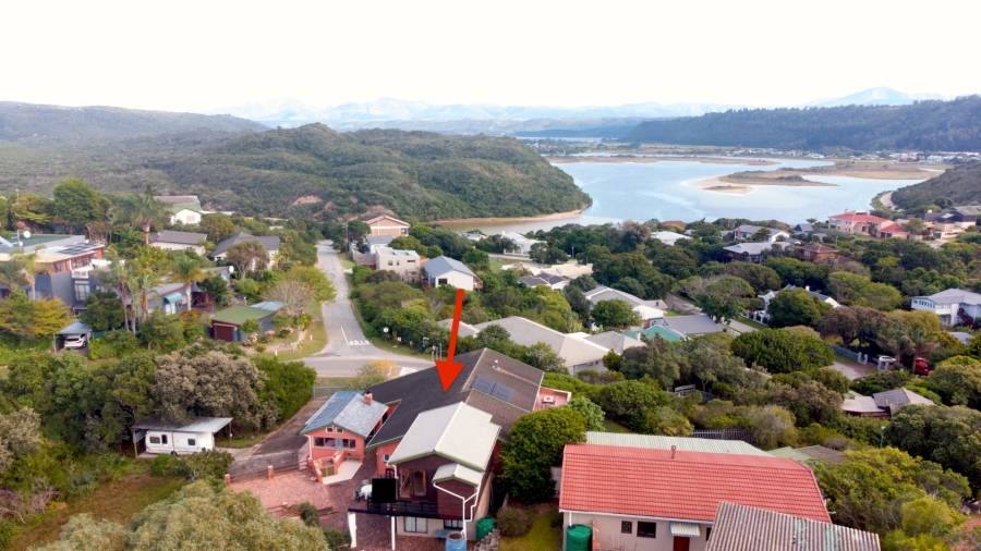 4 Bedroom Property for Sale in Kingfisher Creek Western Cape